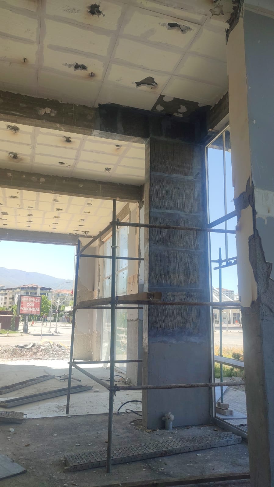 İskele ile Güçlendirme